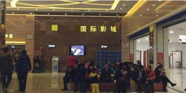 为什么电影院生意火爆,影院票房火爆背后的原因解析